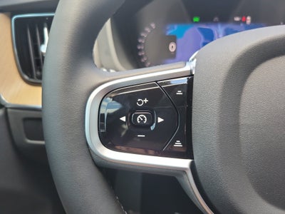 2026 Volvo XC60 Plus