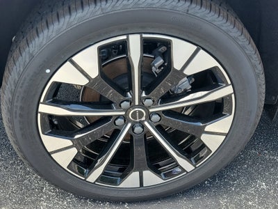 2026 Volvo XC60 Plus