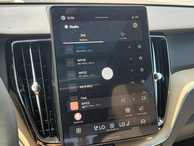 2026 Volvo XC60 Plus