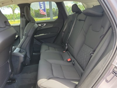 2026 Volvo XC60 Plus