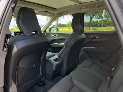 2026 Volvo XC60 Plus