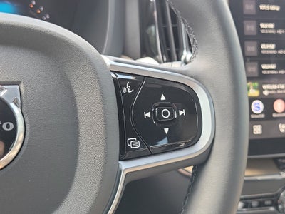2026 Volvo XC60 Plus