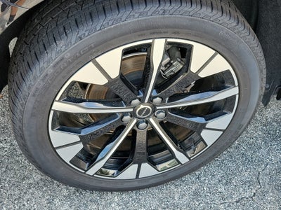 2026 Volvo XC60 Plus
