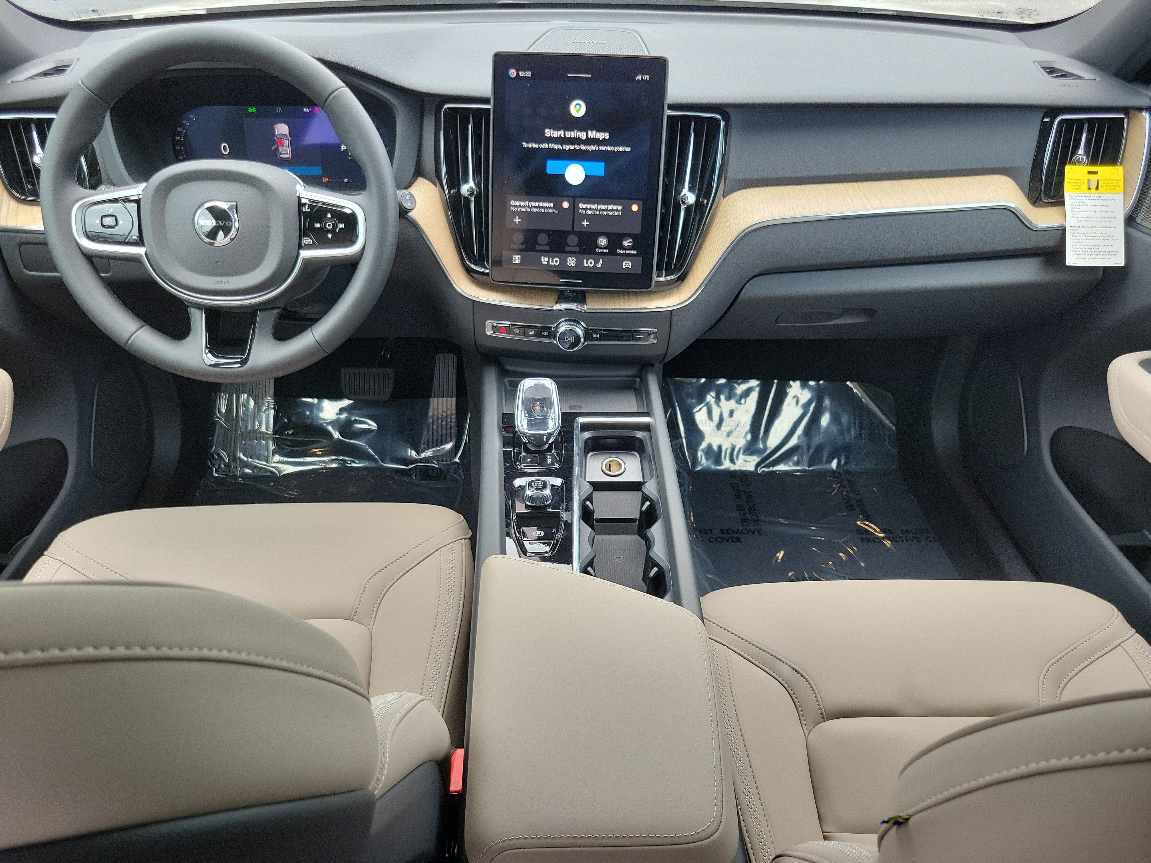 2026 Volvo XC60 Plus