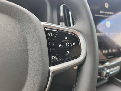 2026 Volvo XC60 Plus
