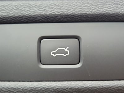 2026 Volvo XC60 Plus