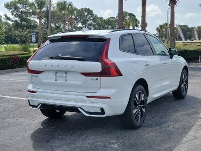 2026 Volvo XC60 Plus