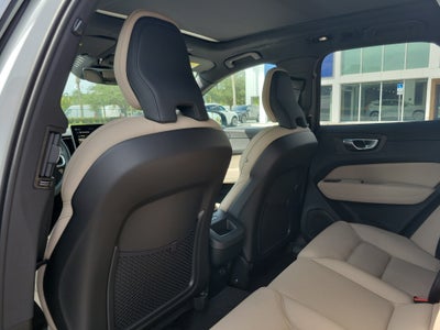 2026 Volvo XC60 Plus