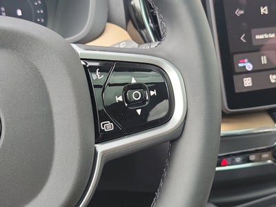 2026 Volvo XC60 Plus