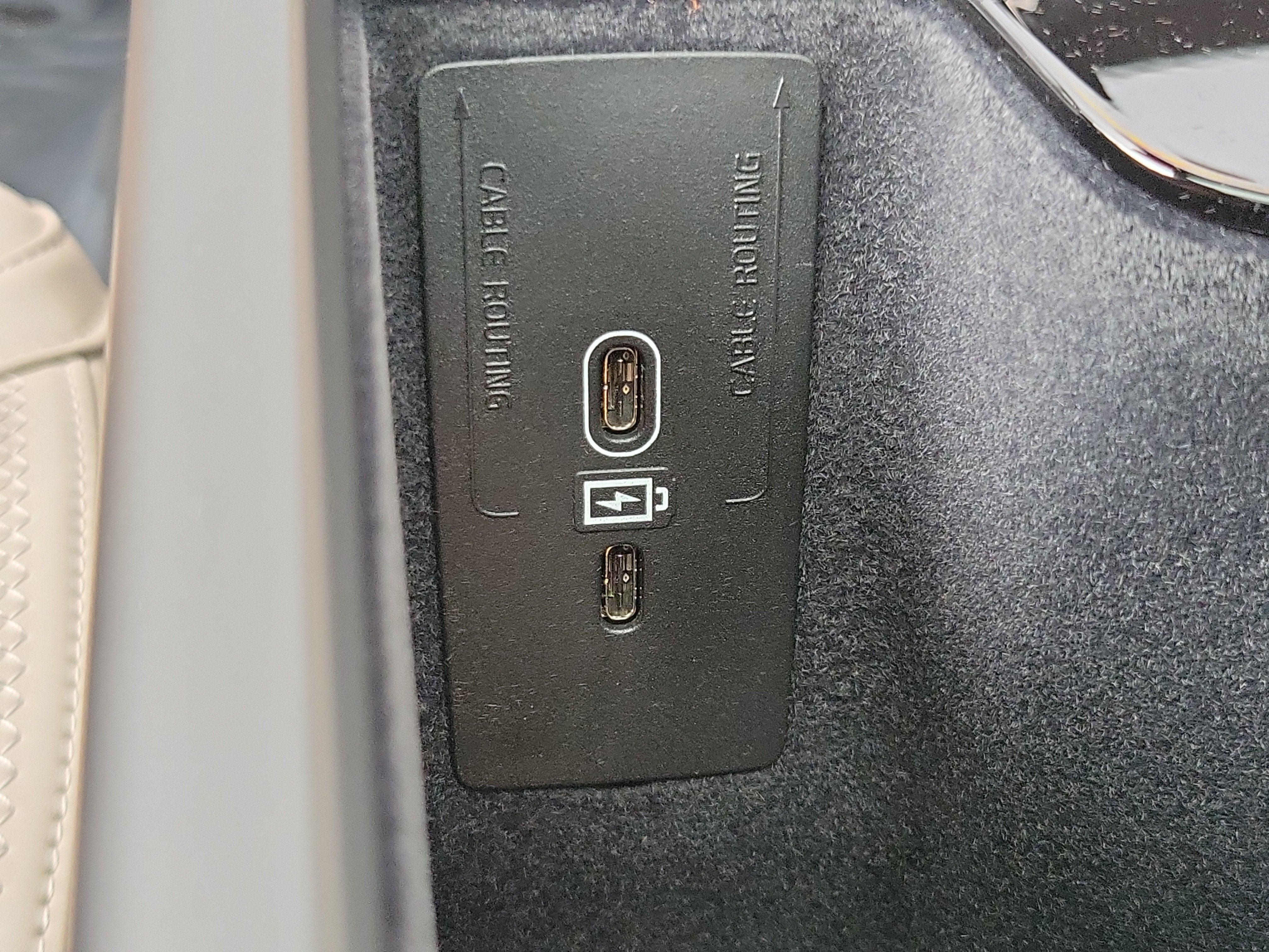 2026 Volvo XC60 Plus