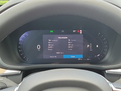 2026 Volvo XC60 Plus