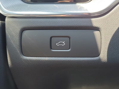 2026 Volvo XC60 Ultra Black Edition