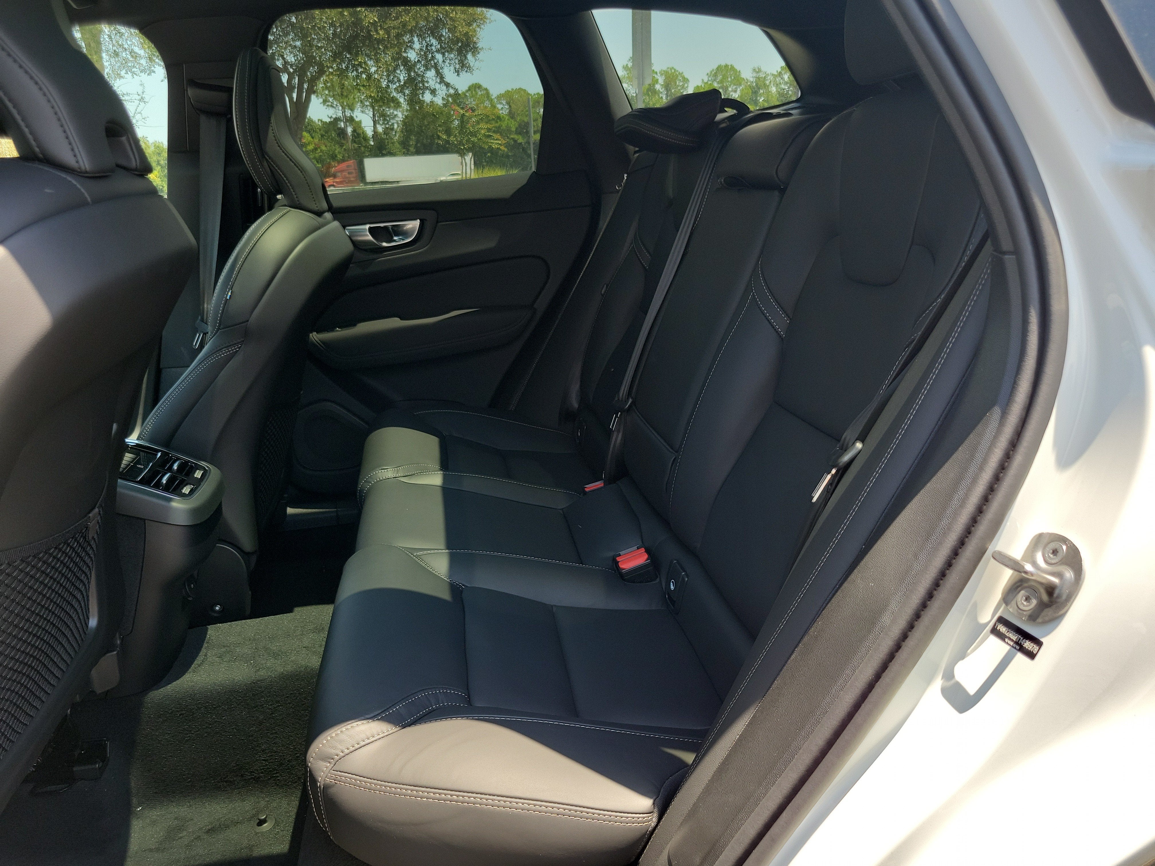 2026 Volvo XC60 Ultra Black Edition