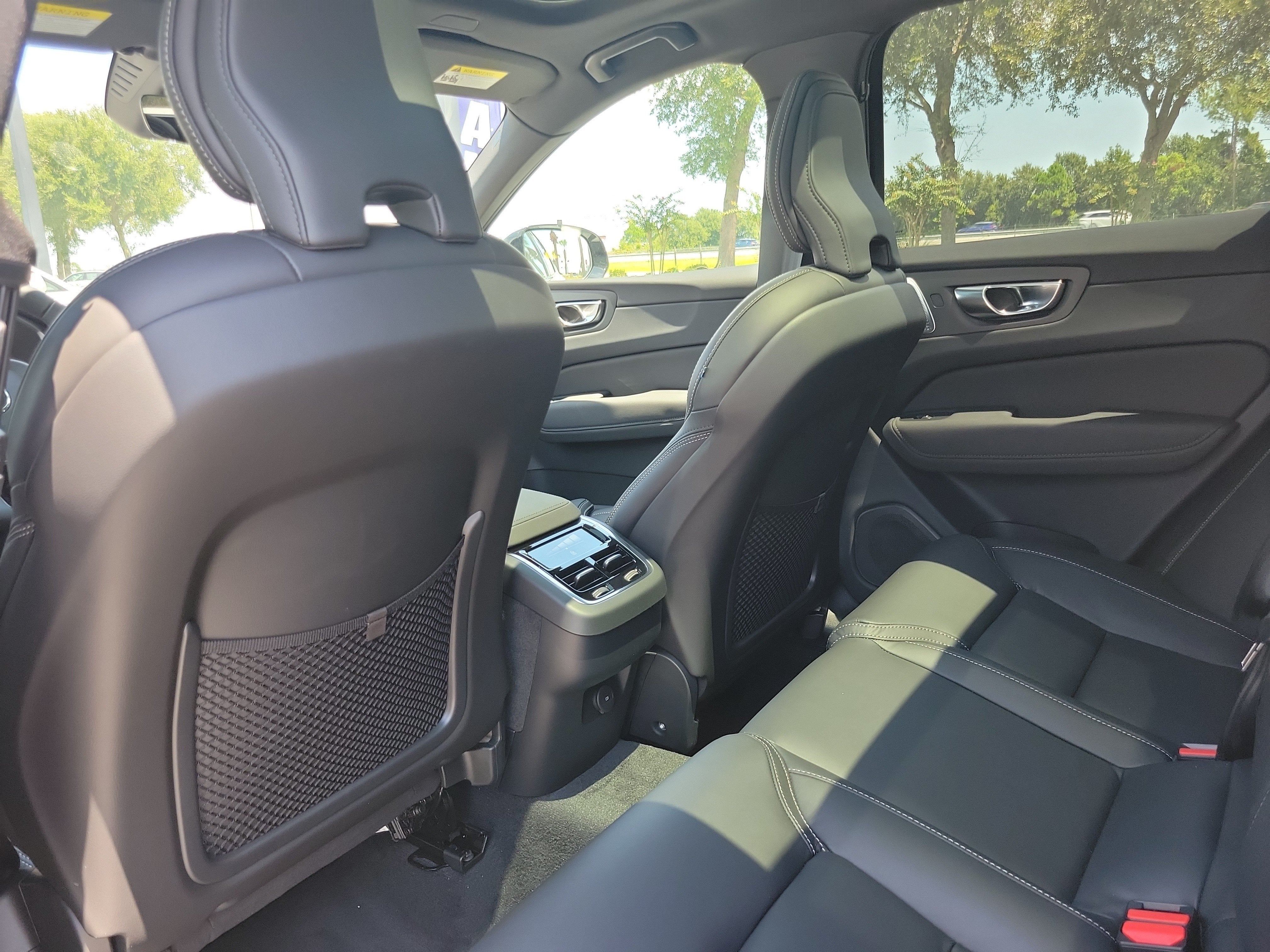 2026 Volvo XC60 Ultra Black Edition