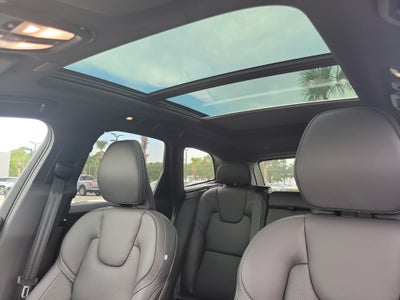 2026 Volvo XC60 Ultra Black Edition