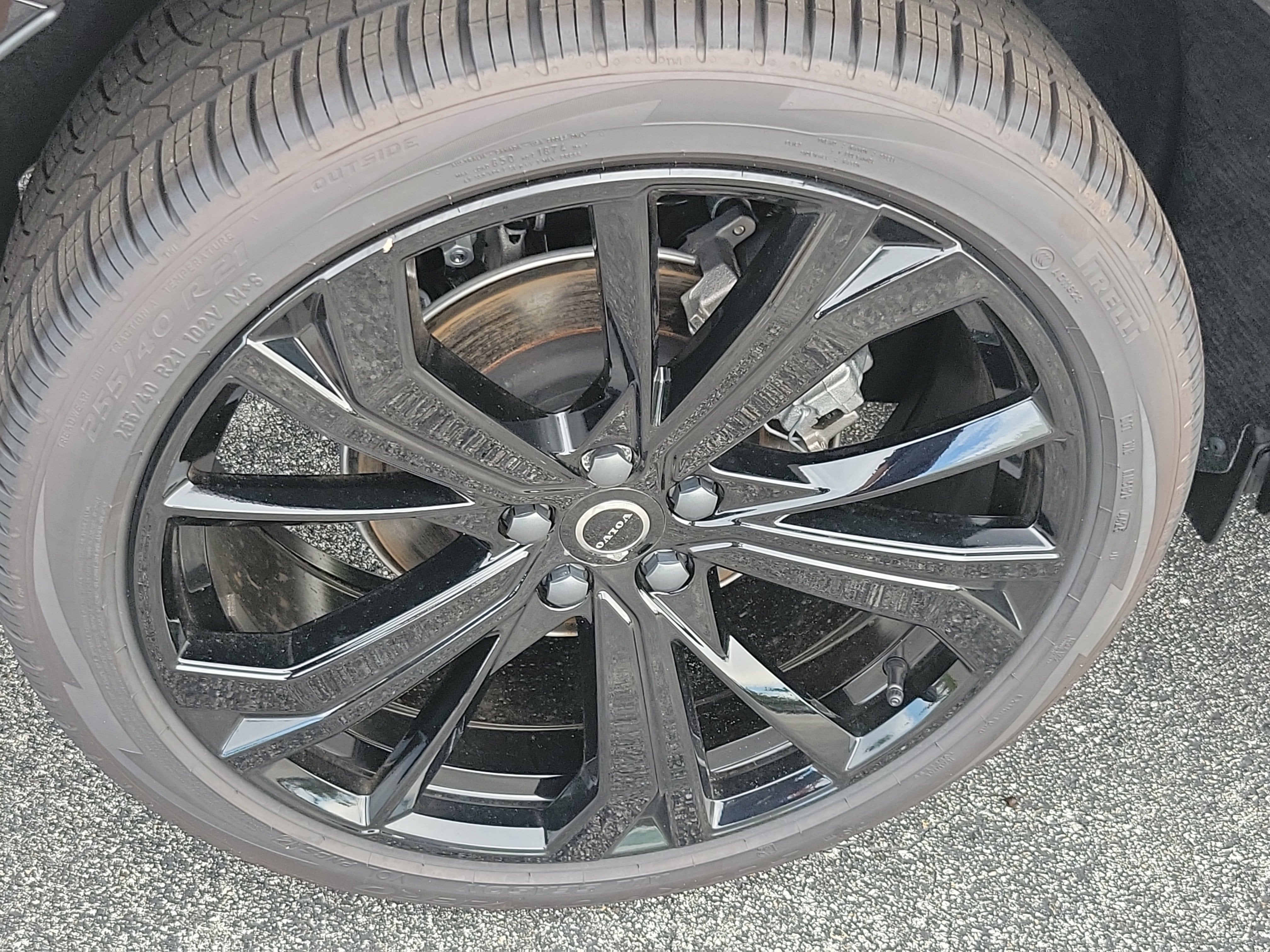 2026 Volvo XC60 Ultra Black Edition