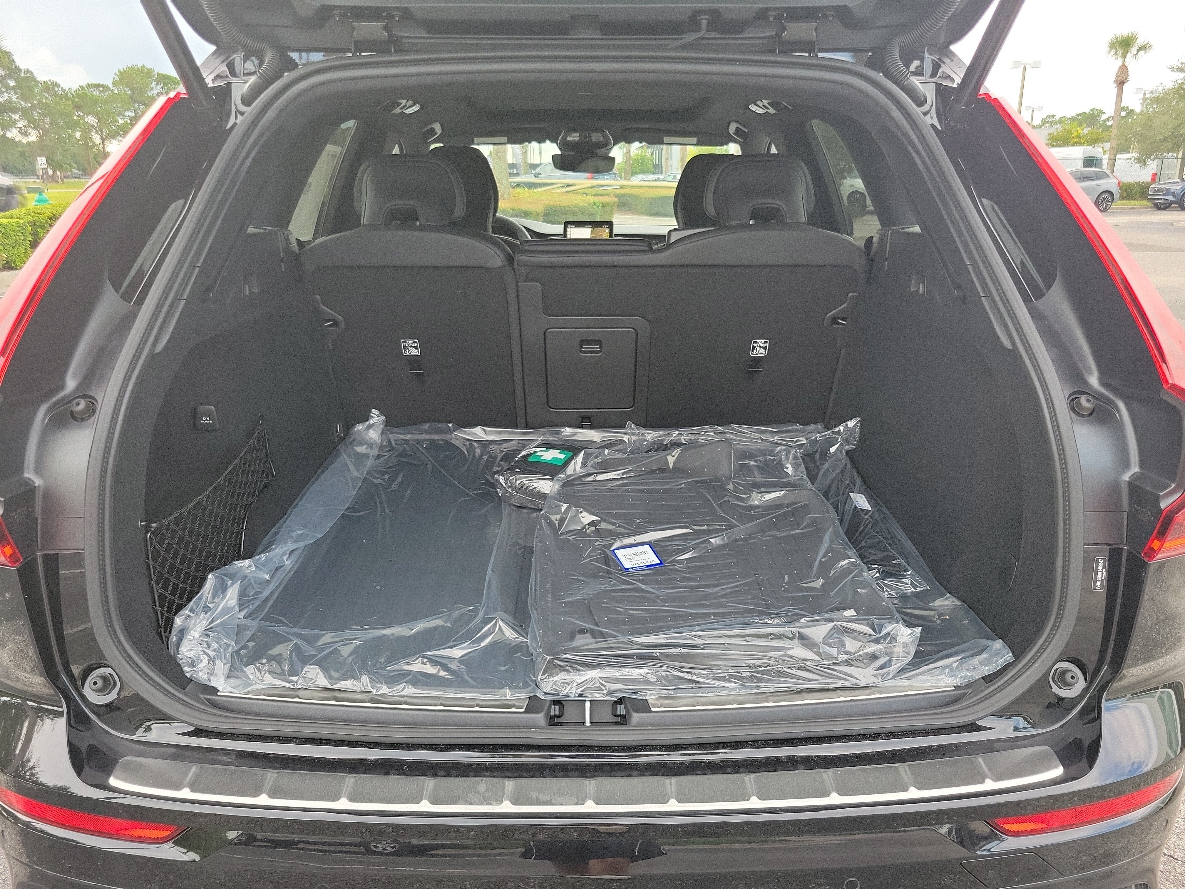 2026 Volvo XC60 Ultra Black Edition