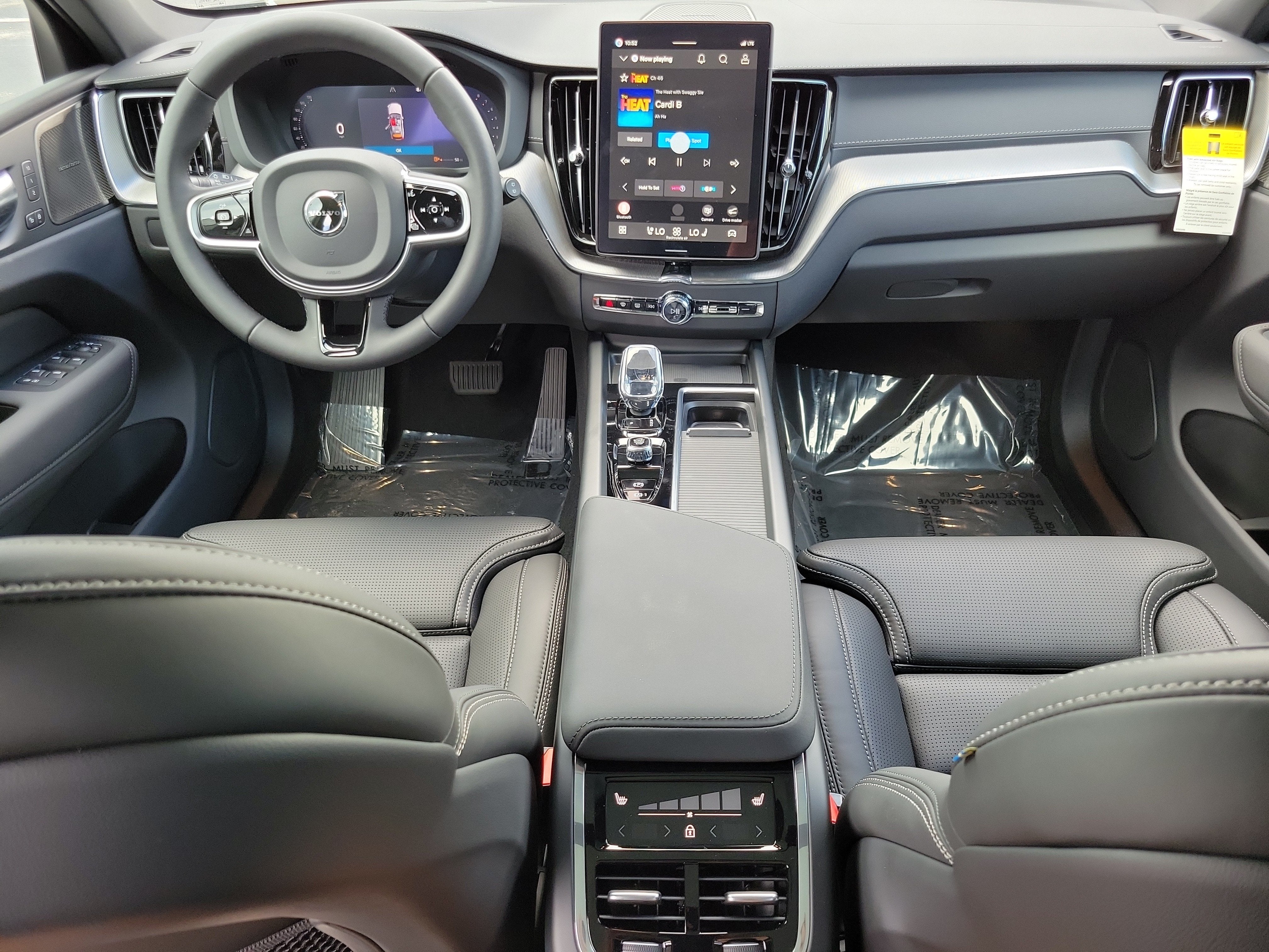 2026 Volvo XC60 Ultra Black Edition