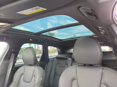 2026 Volvo XC60 Ultra Black Edition