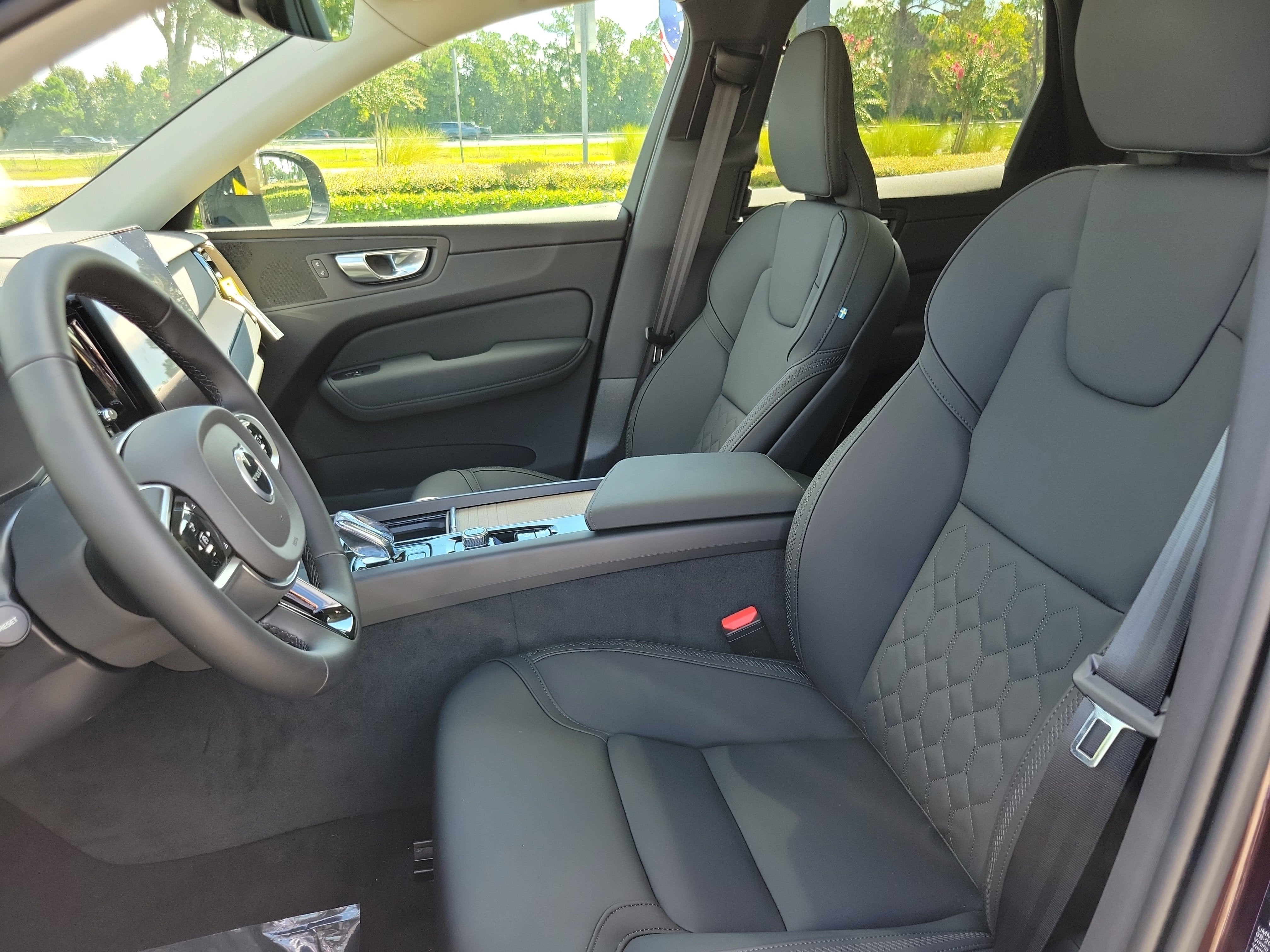 2026 Volvo XC60 Core