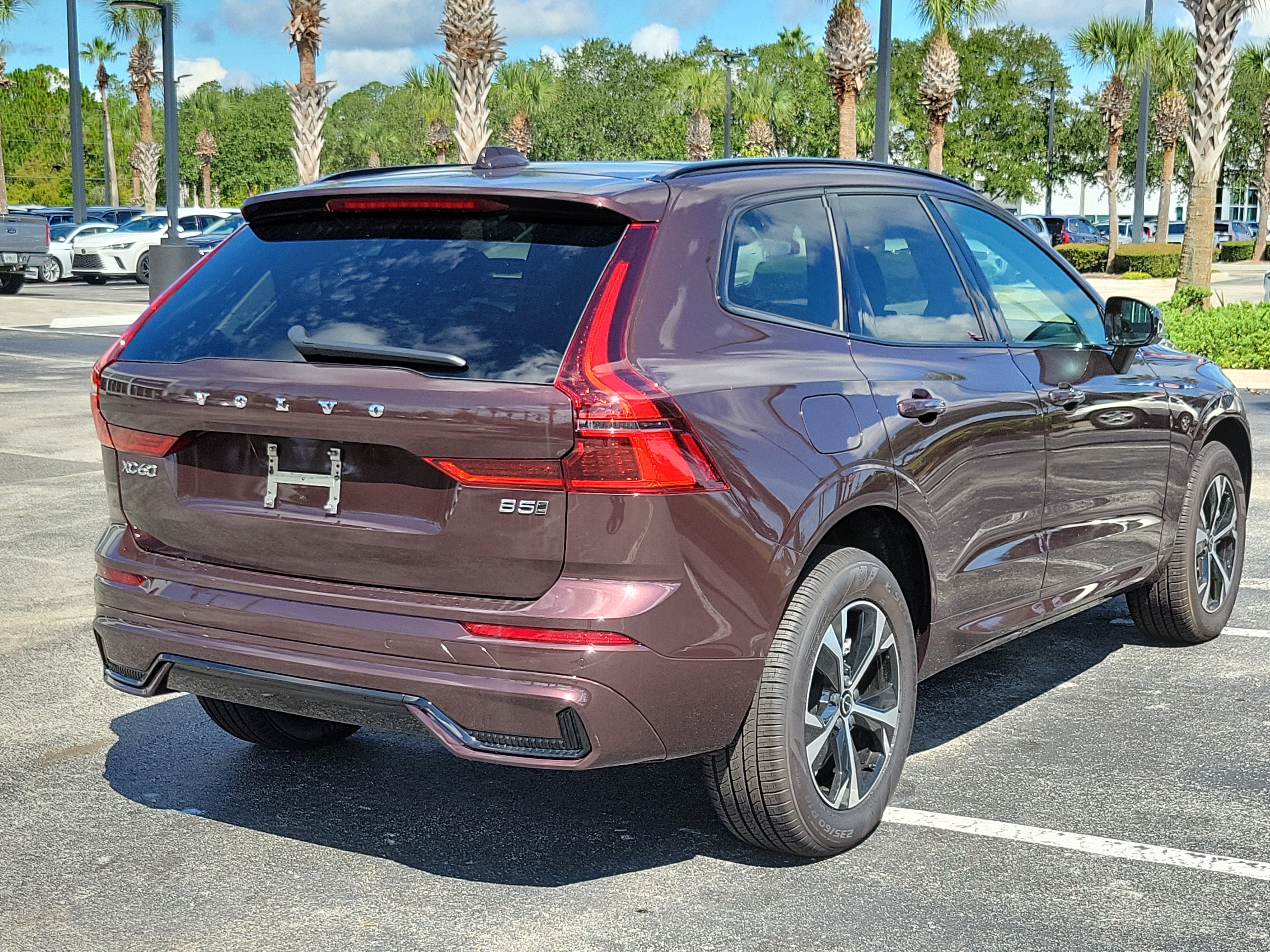 2026 Volvo XC60 Core