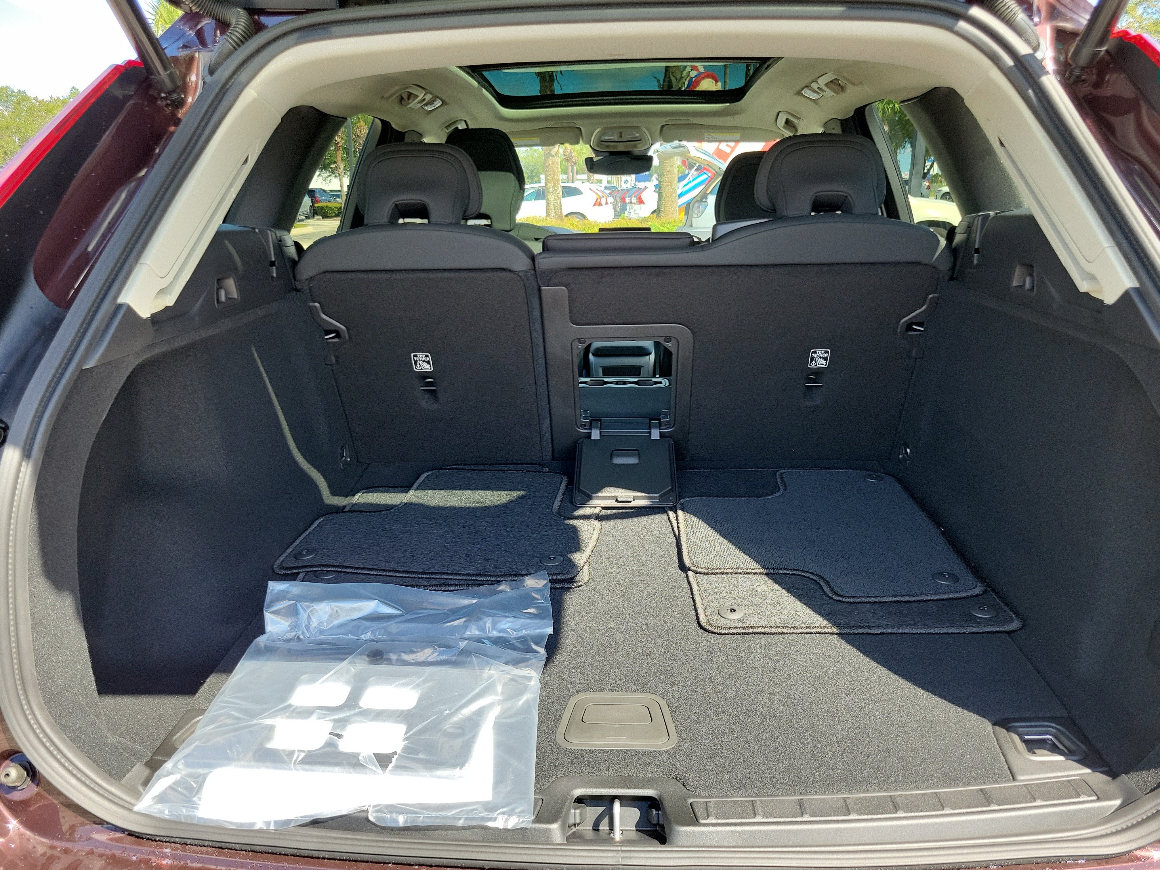 2026 Volvo XC60 Core