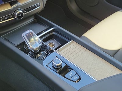 2026 Volvo XC60 Core