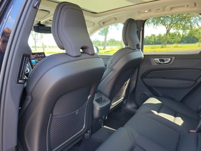 2026 Volvo XC60 Core