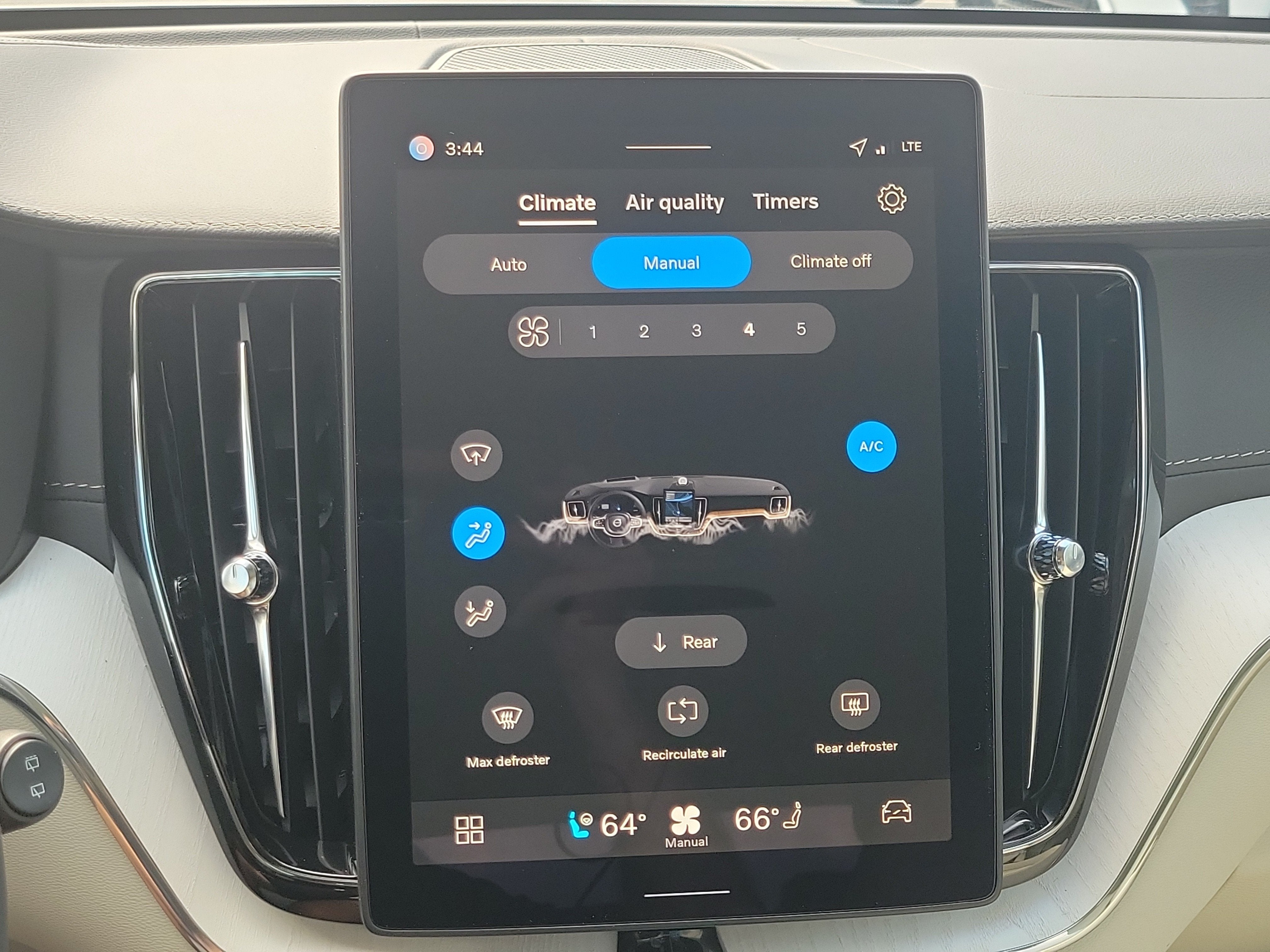 2026 Volvo XC60 Ultra