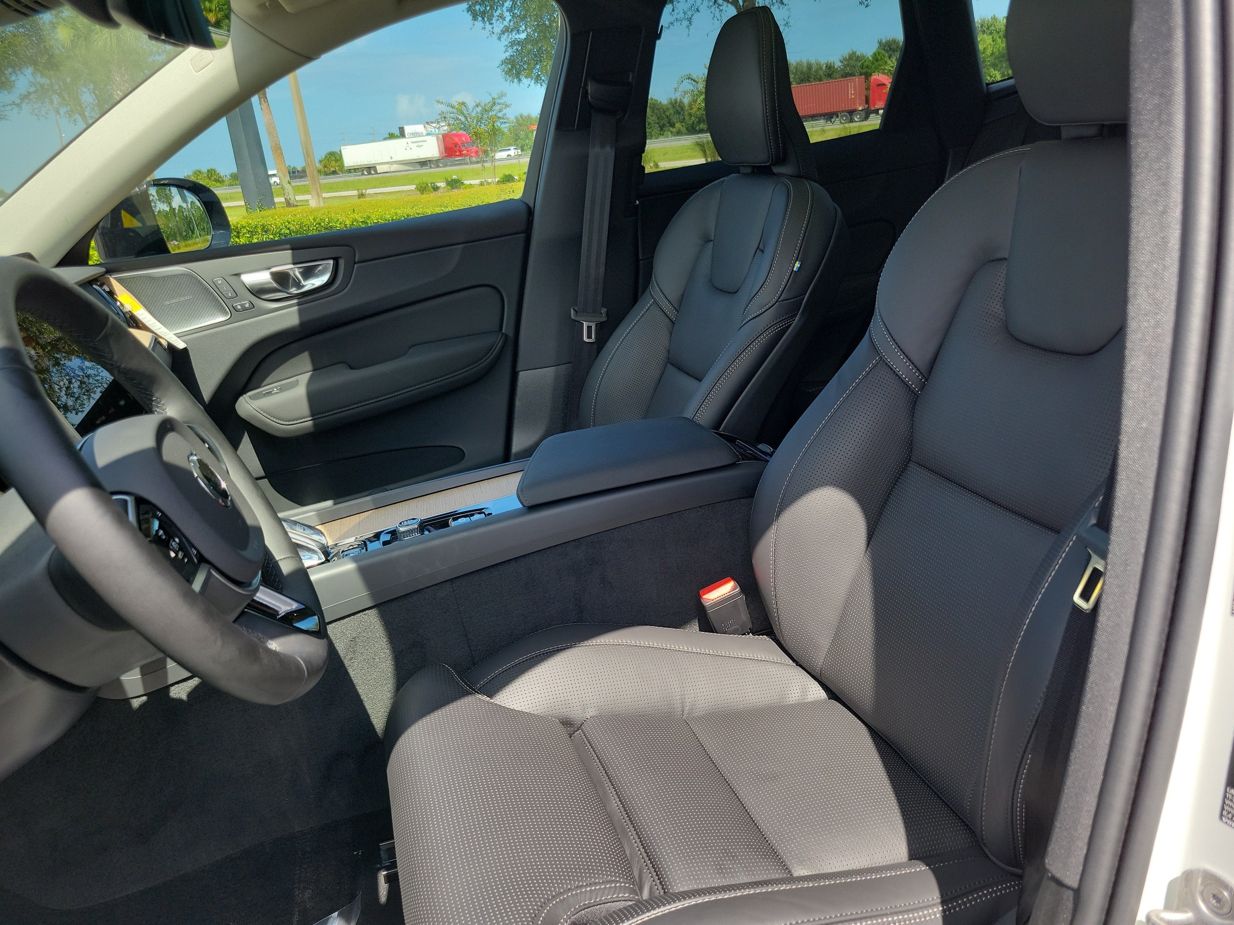 2026 Volvo XC60 Ultra
