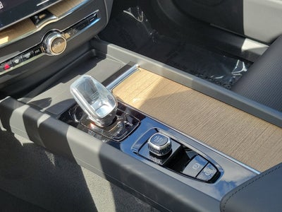 2026 Volvo XC60 Ultra