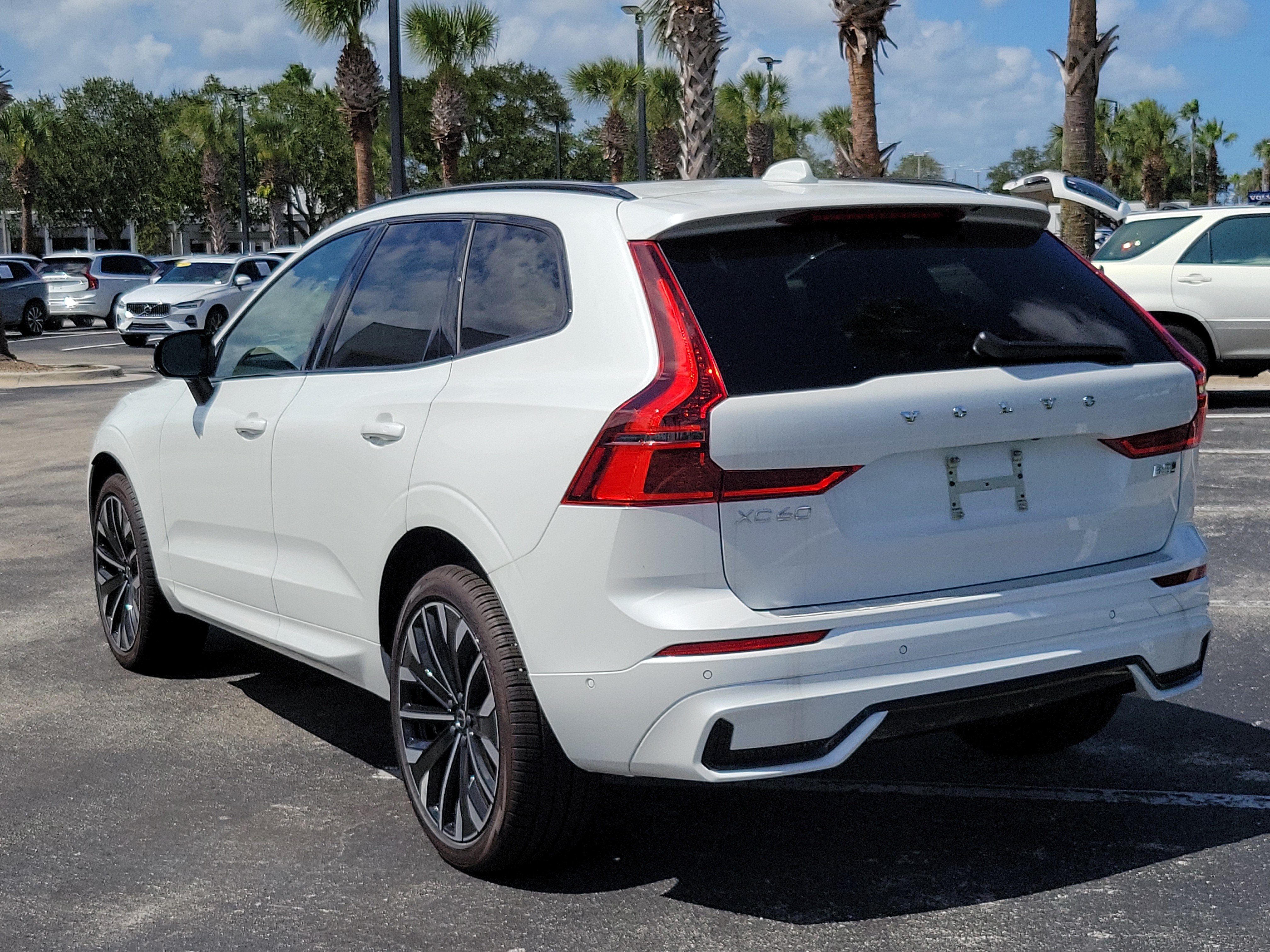 2026 Volvo XC60 Ultra