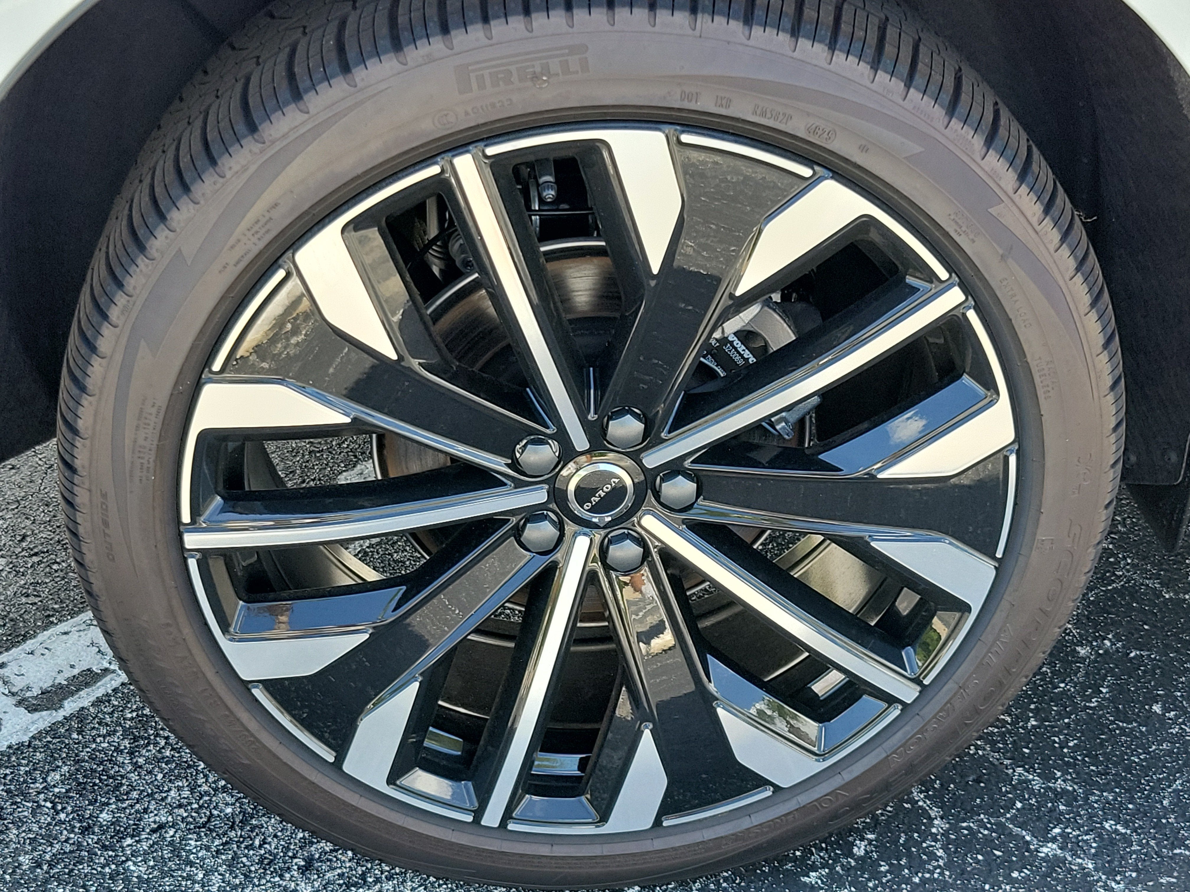 2026 Volvo XC60 Ultra