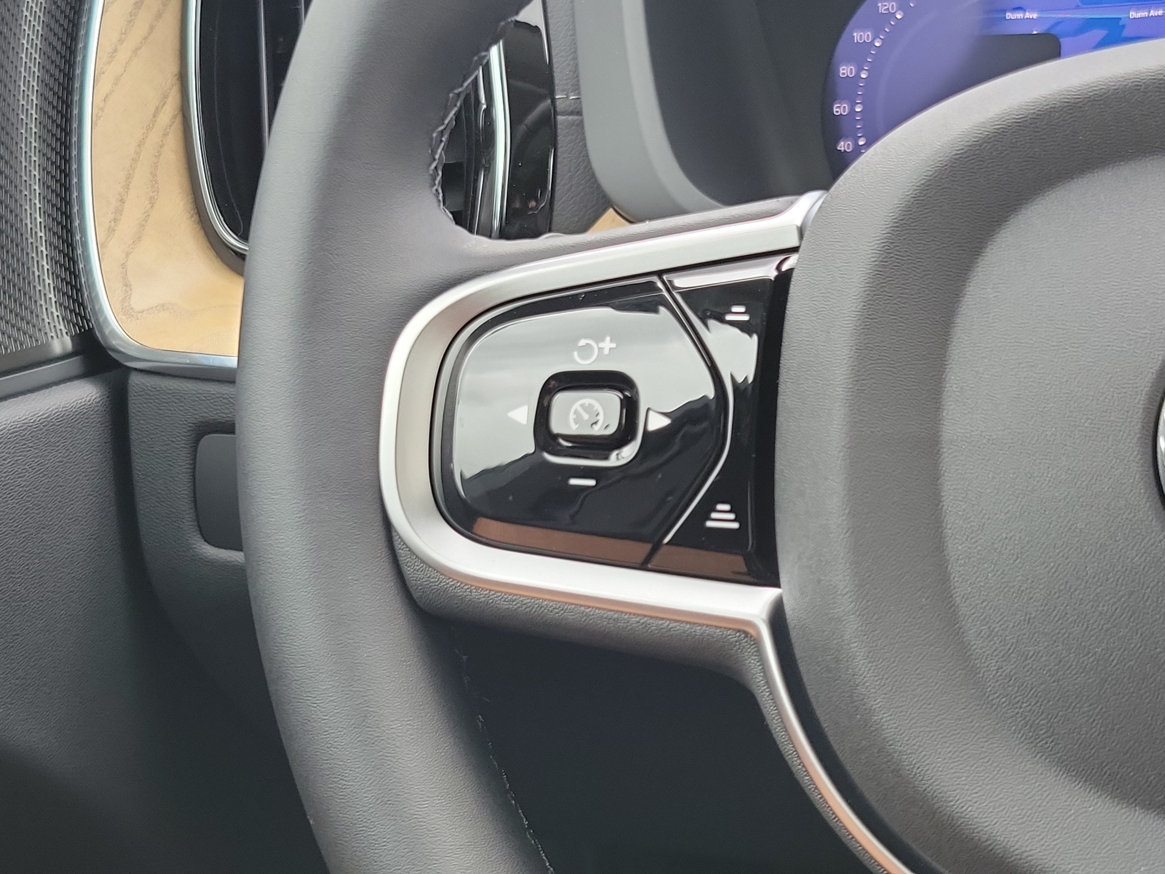 2026 Volvo XC60 Ultra