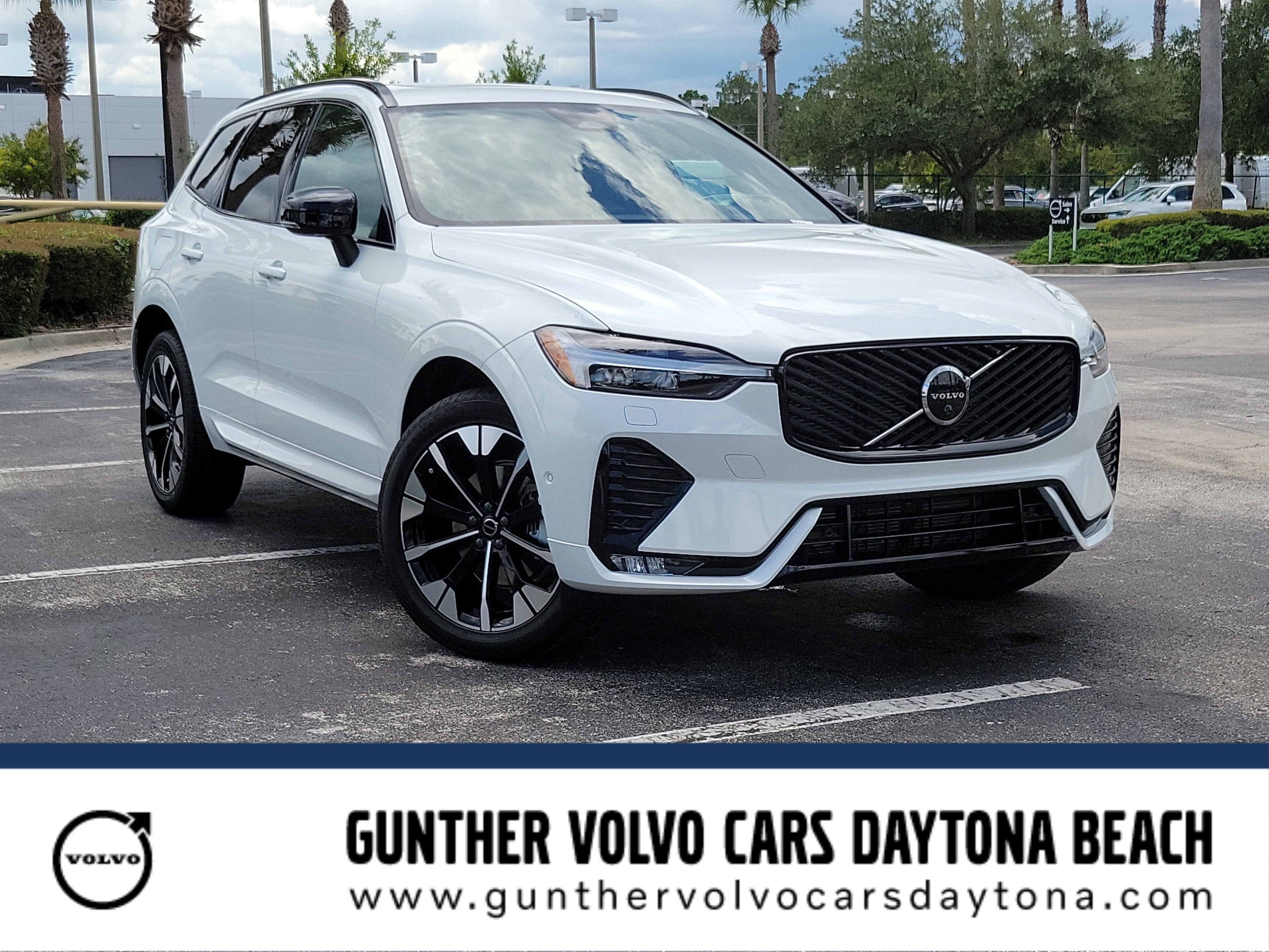 2027 Volvo XC60 Plus