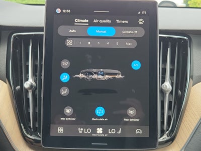 2027 Volvo XC60 Plus