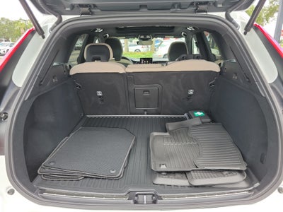 2027 Volvo XC60 Plus