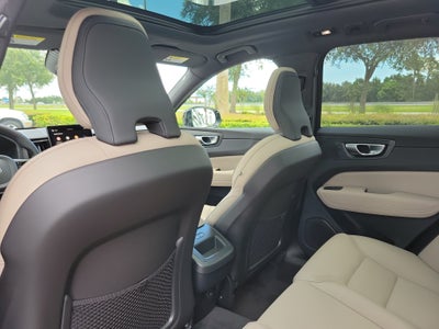 2027 Volvo XC60 Plus