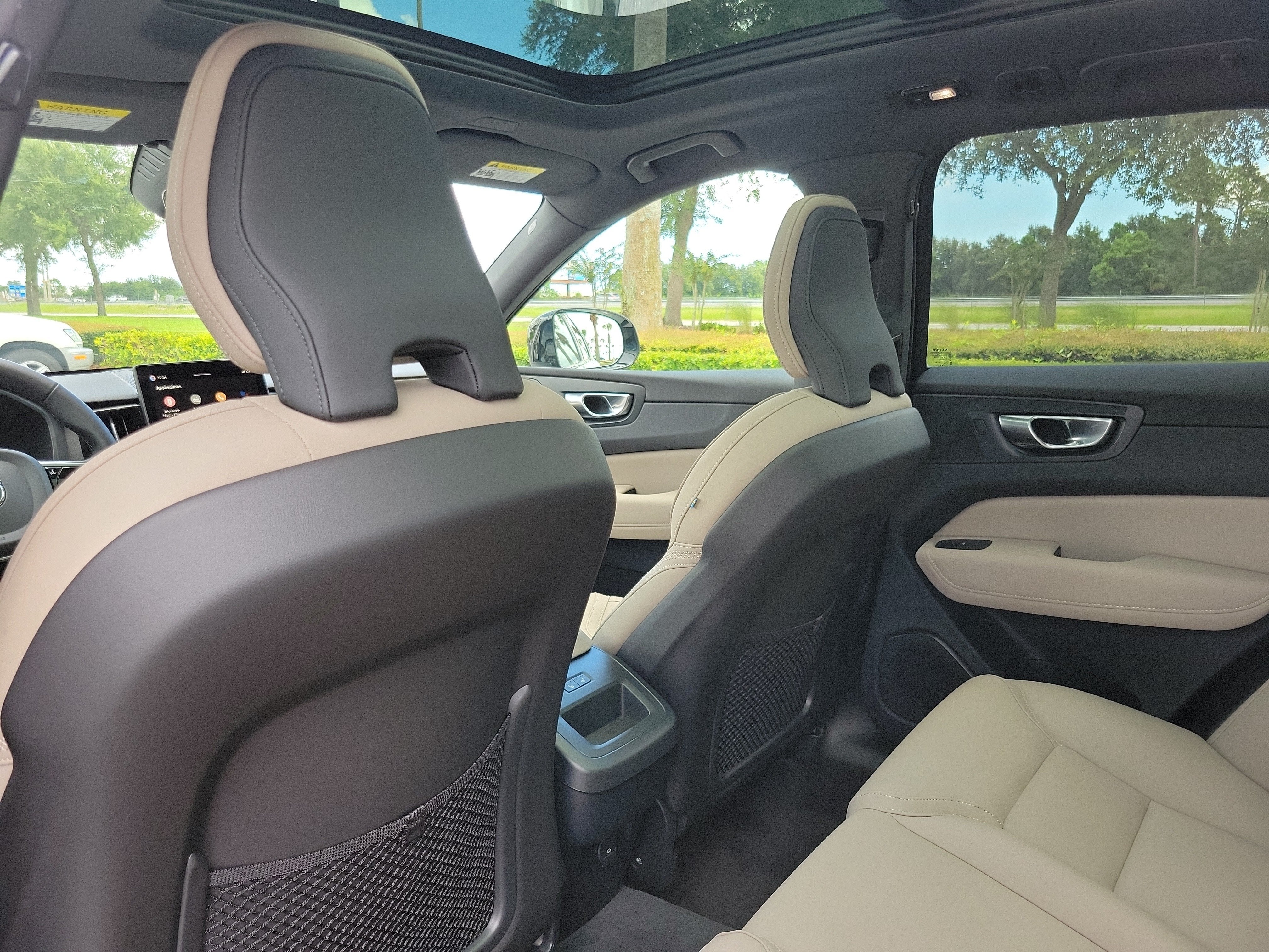 2027 Volvo XC60 Plus