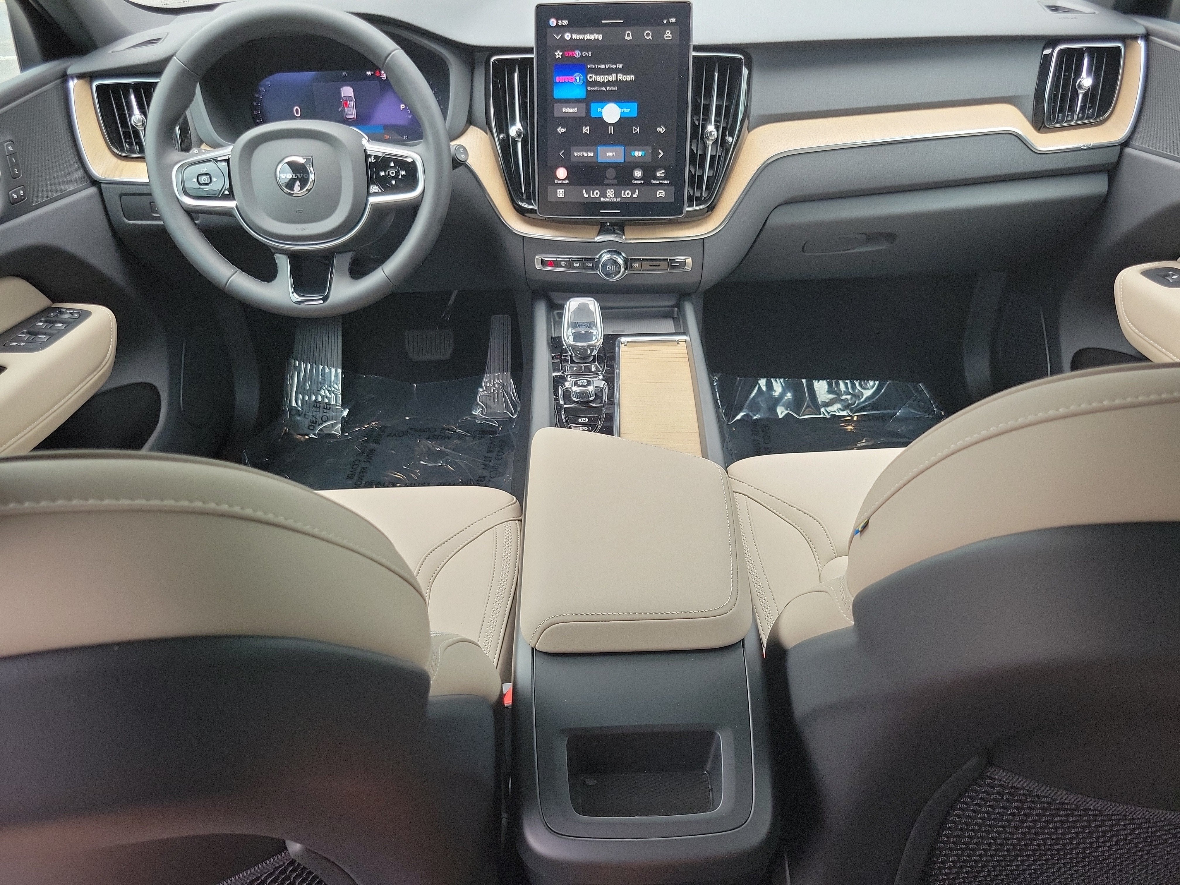 2027 Volvo XC60 Core