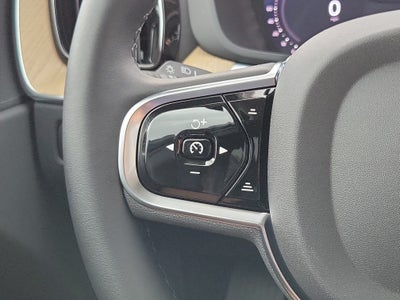 2027 Volvo XC60 Core