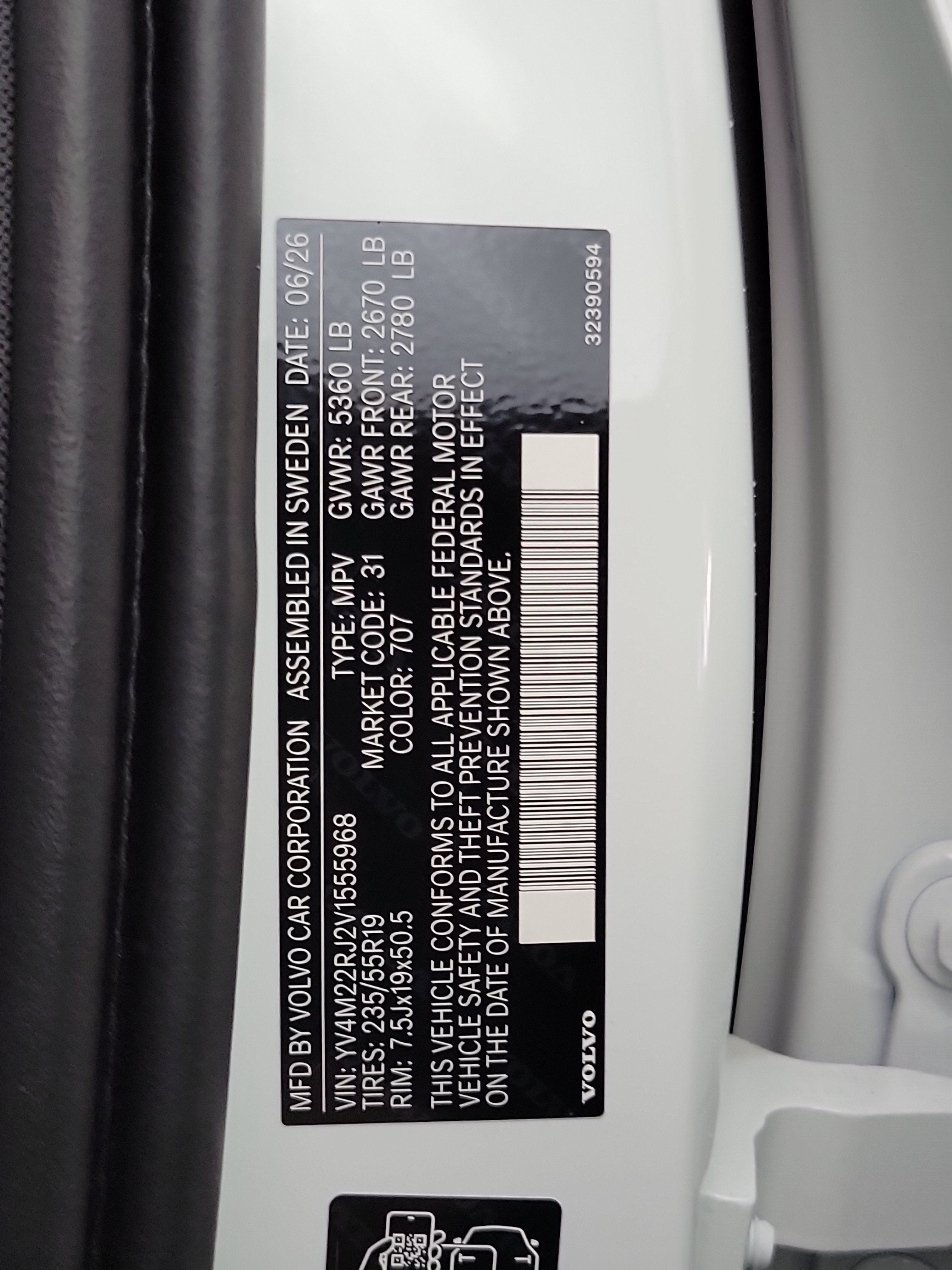 2027 Volvo XC60 Core
