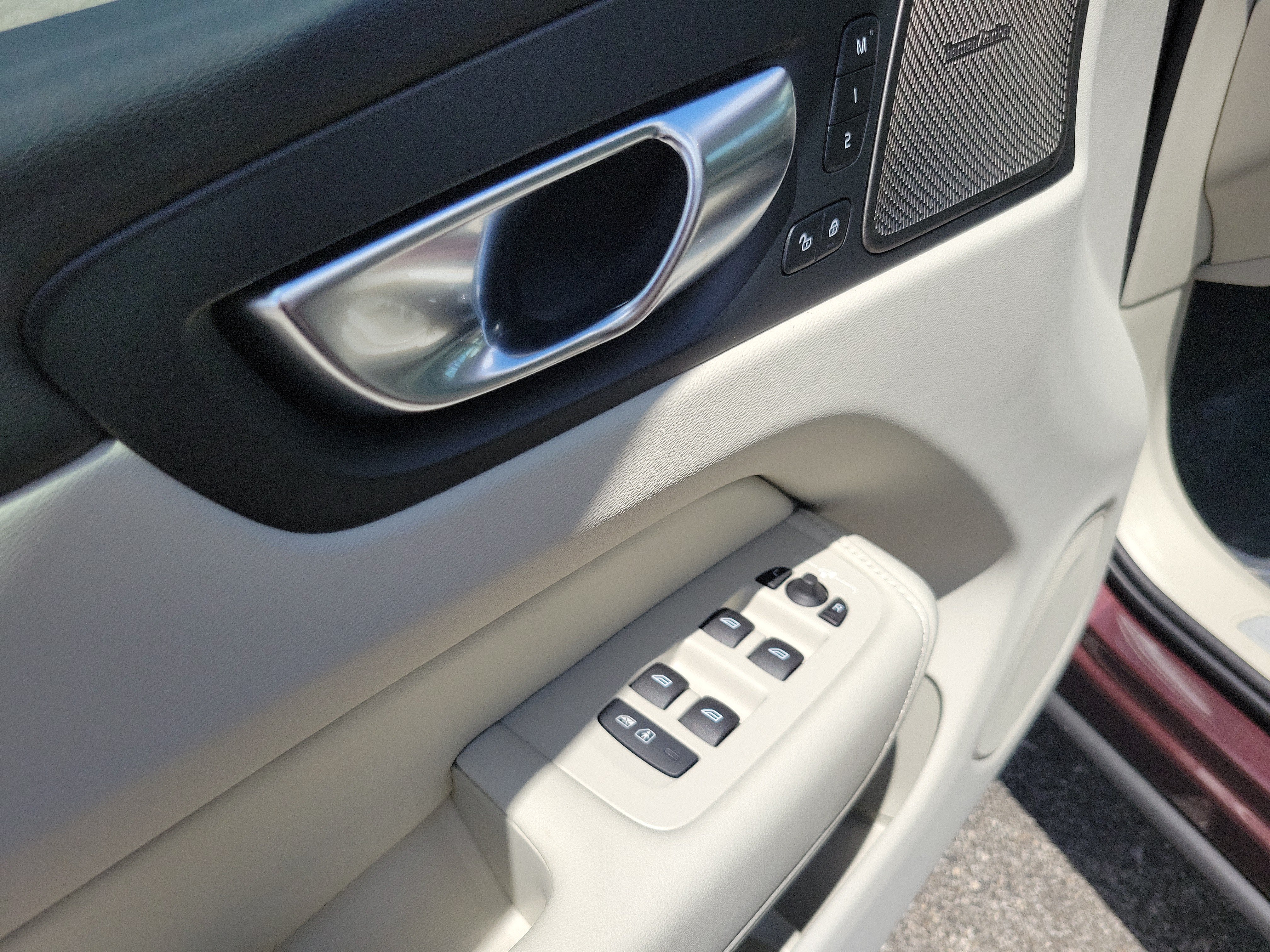 2027 Volvo XC60 Ultra