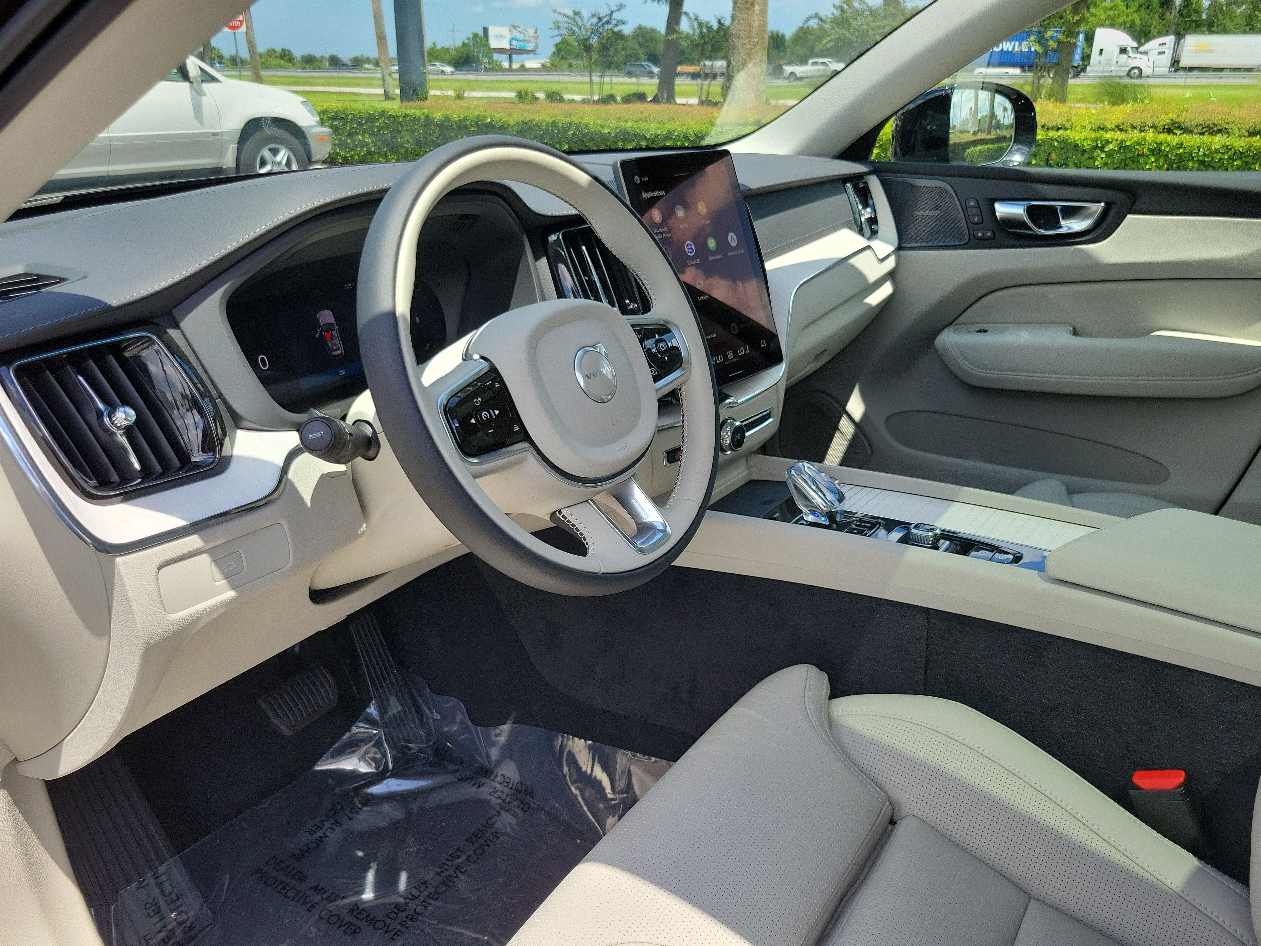 2027 Volvo XC60 Ultra