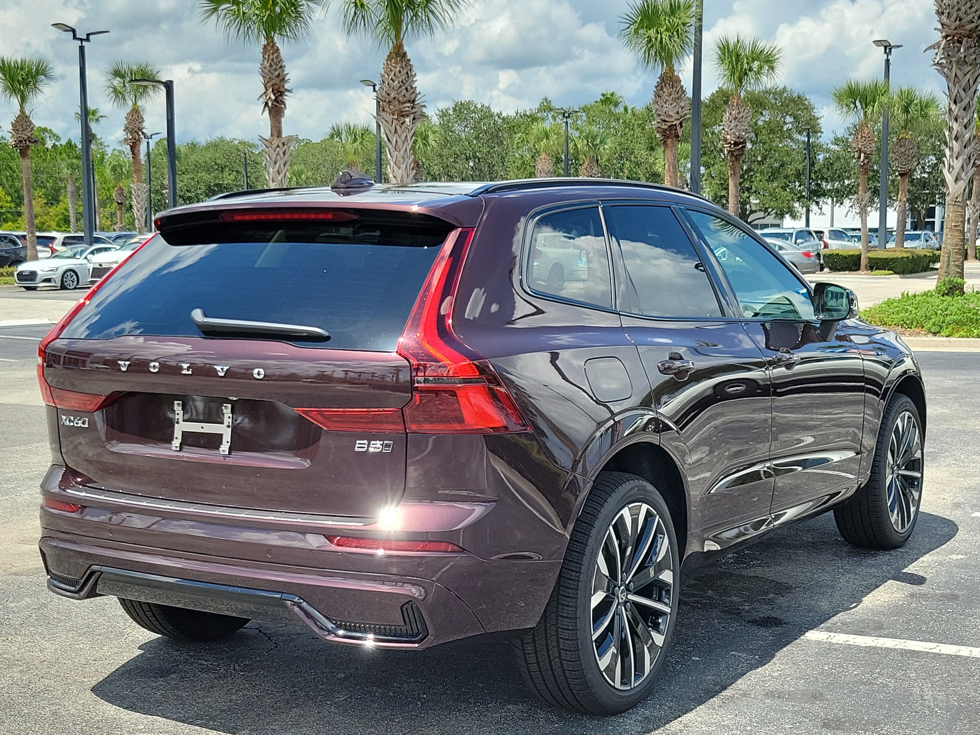 2027 Volvo XC60 Ultra