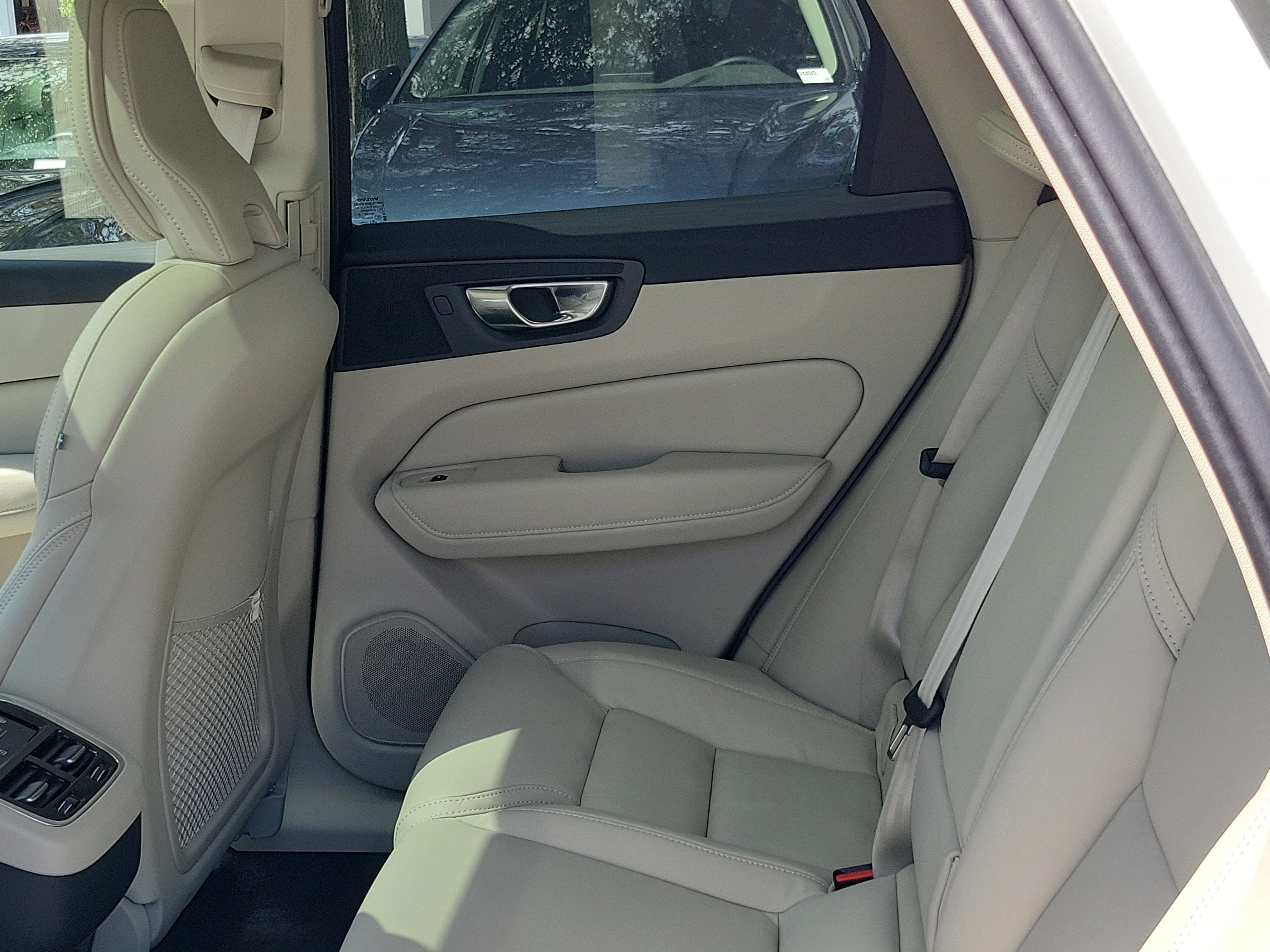 2027 Volvo XC60 Ultra