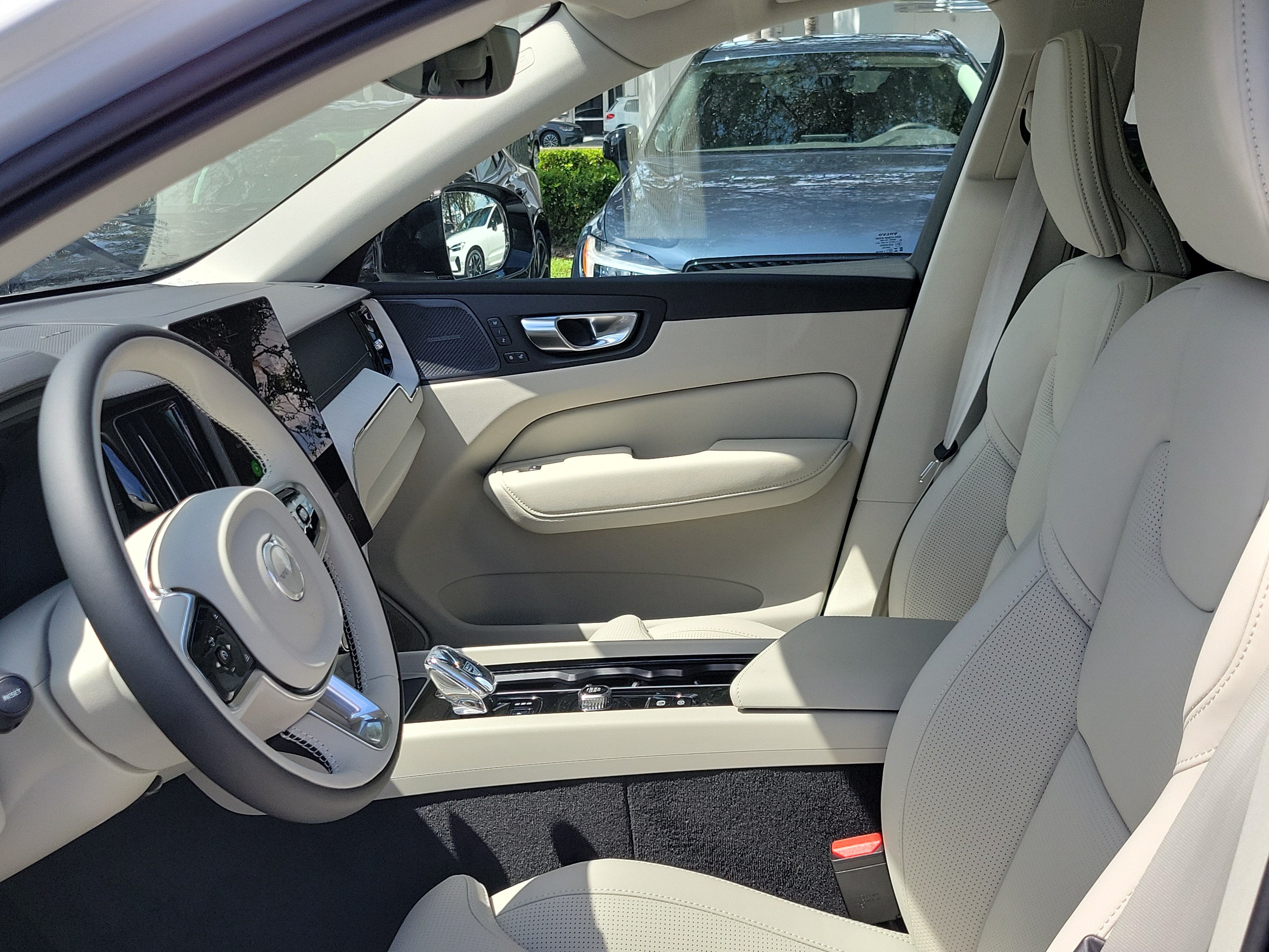 2027 Volvo XC60 Ultra