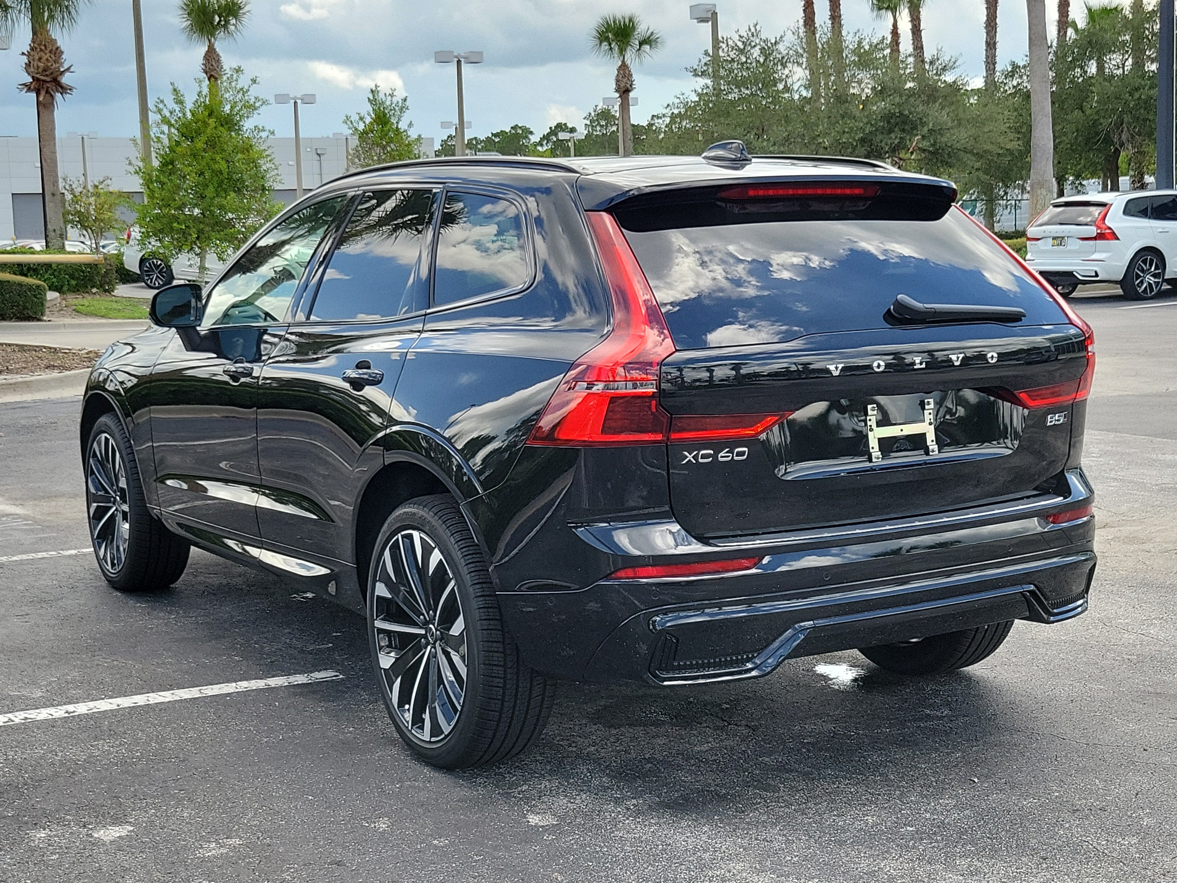 2027 Volvo XC60 Ultra