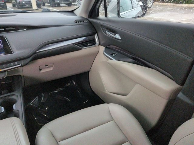 2021 Cadillac XT4 Luxury