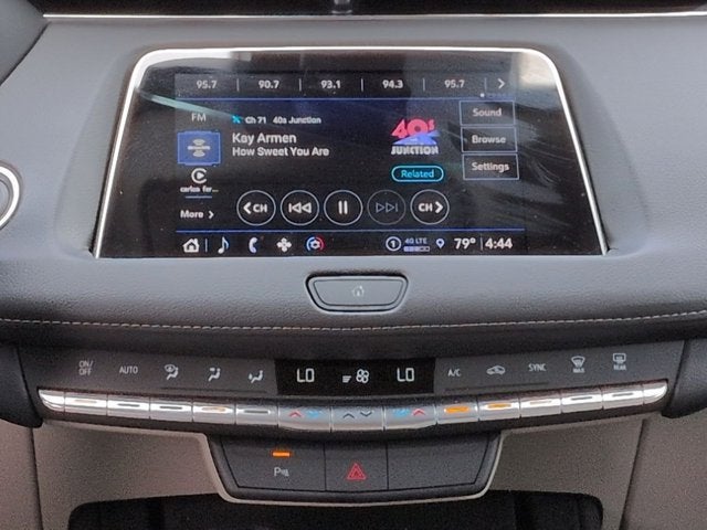 2023 Cadillac XT4 Luxury